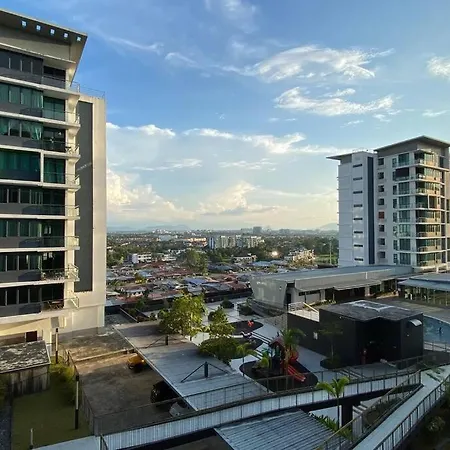 8Pax Cozy Home Stay Jazz Suites 1 Vivacity Kuching Sarawak 3Br Bagian luar foto