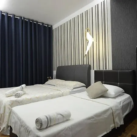 8Pax Cozy Home Stay Jazz Suites 1 Vivacity Kuching Sarawak 3Br Bagian luar foto