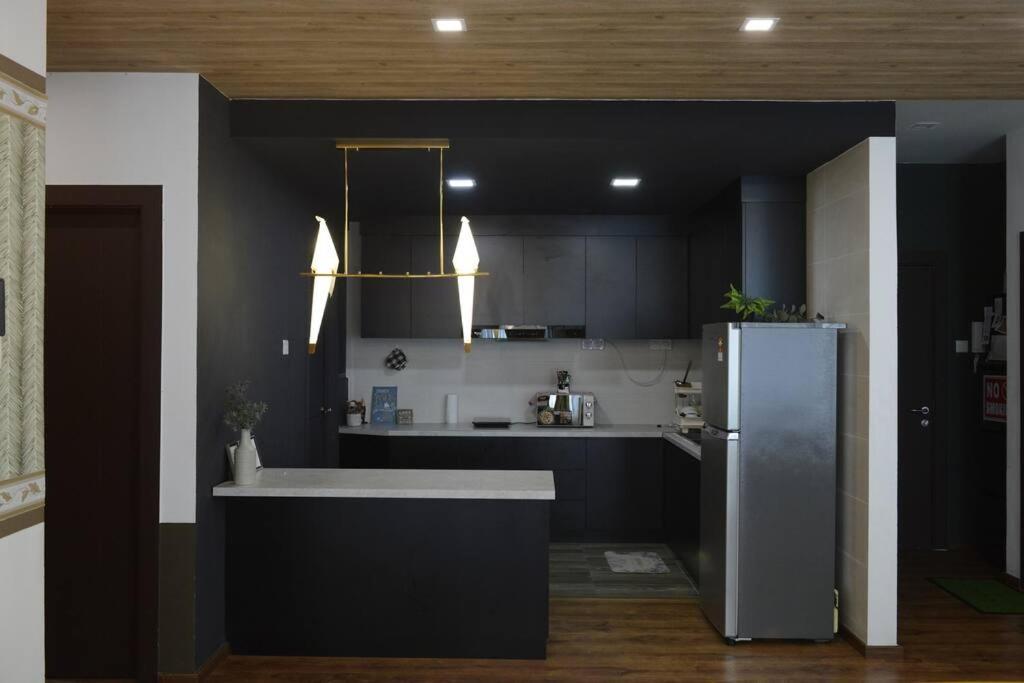 8pax Cozy Jazz 1 Vivacity Sarawak 3br