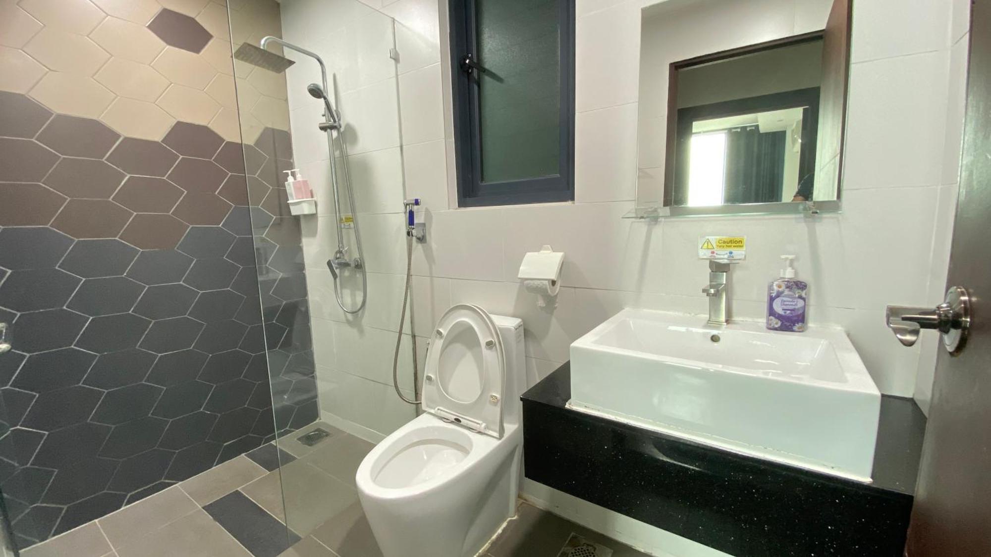 8pax Cozy Jazz 1 Vivacity Sarawak 3br Apartment *